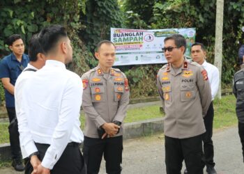 Didampingi Kapolres Badung, Wakapolda Bali dan Tim Labfor Sisir TKP Penemuan Mr. X di Abiansemal